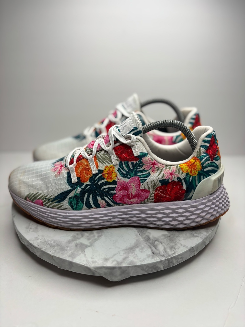 Size 8.5 Men/ 10 Women -NOBULL  Low Top Floral Lace-Up